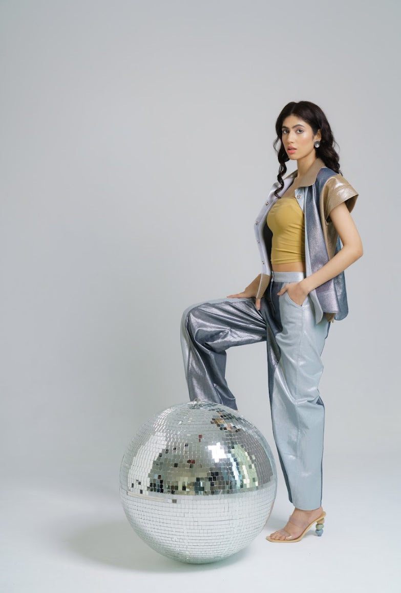 GLITZY TOP